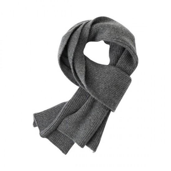 Minimal Warm Winter Scarf
