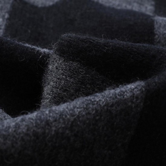 Minimal Warm Winter Scarf